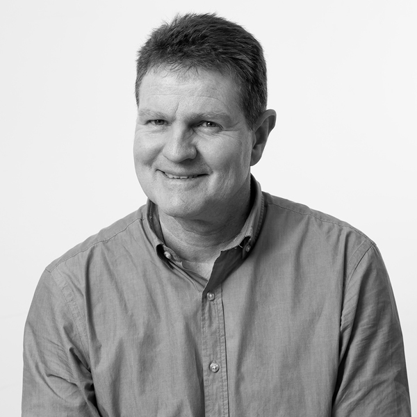 Dr. Etienne Deysel